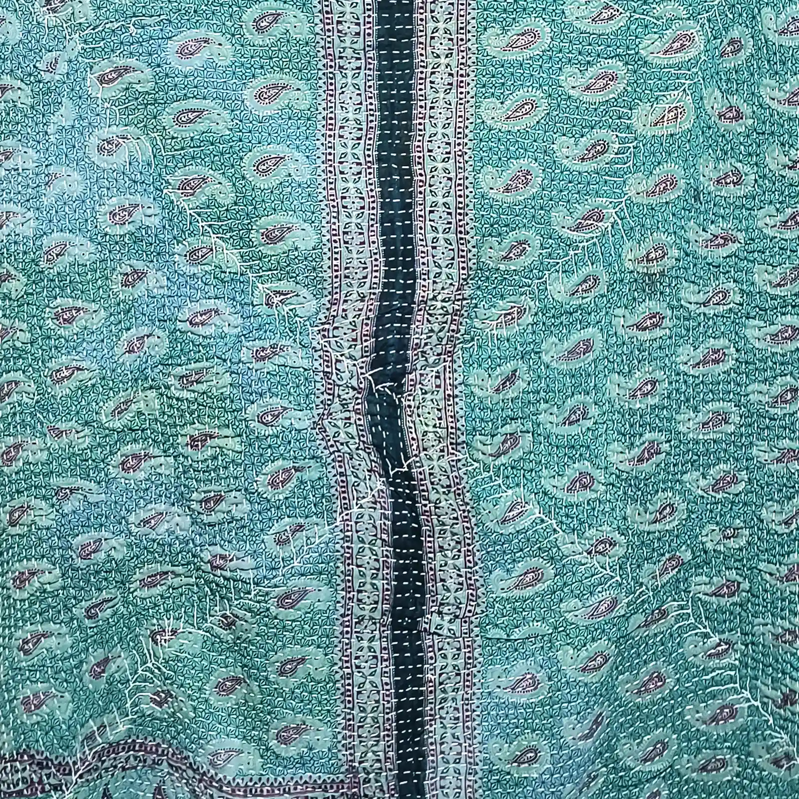 Beautiful Design Patchwork Quilt Blanket